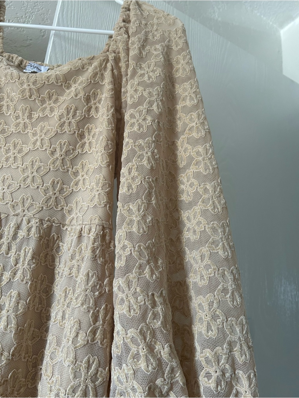 Polagram Beige Lace Peasant Dress - Picture 2 of 3